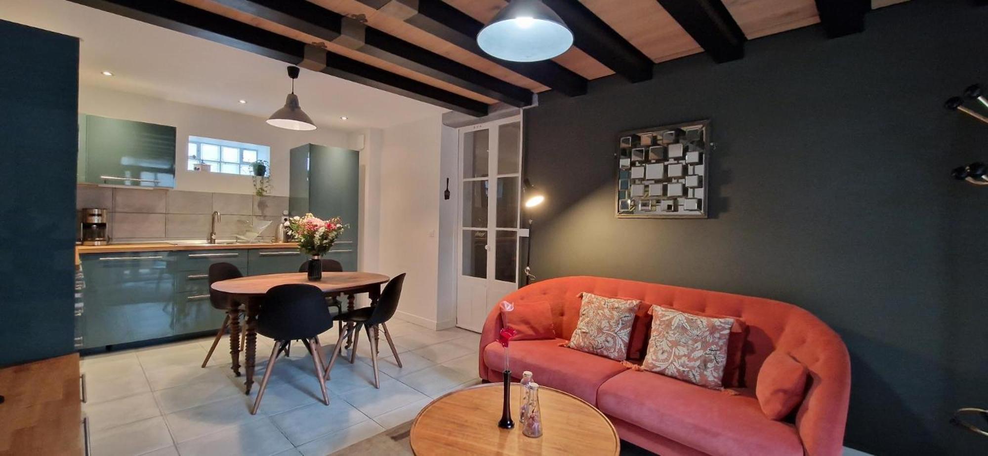 Bleautiful "Alienor" Charmant Appartement Avec Terrasse Fontainebleau Værelse billede